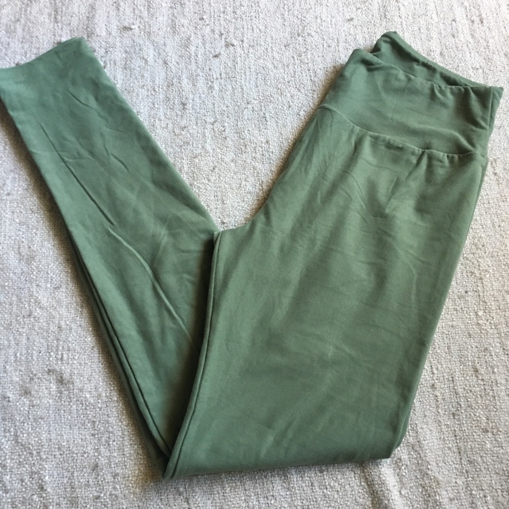 Solid OS sage green lularoe leggings